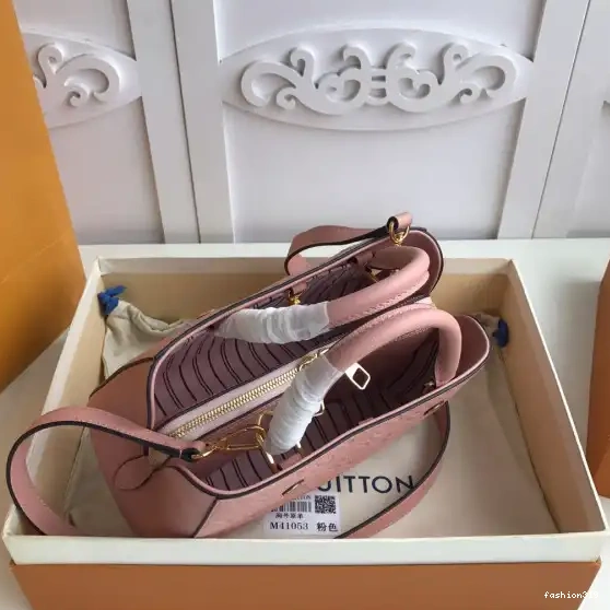 VUITTON LOUIS BB MONTAIGNE 0430